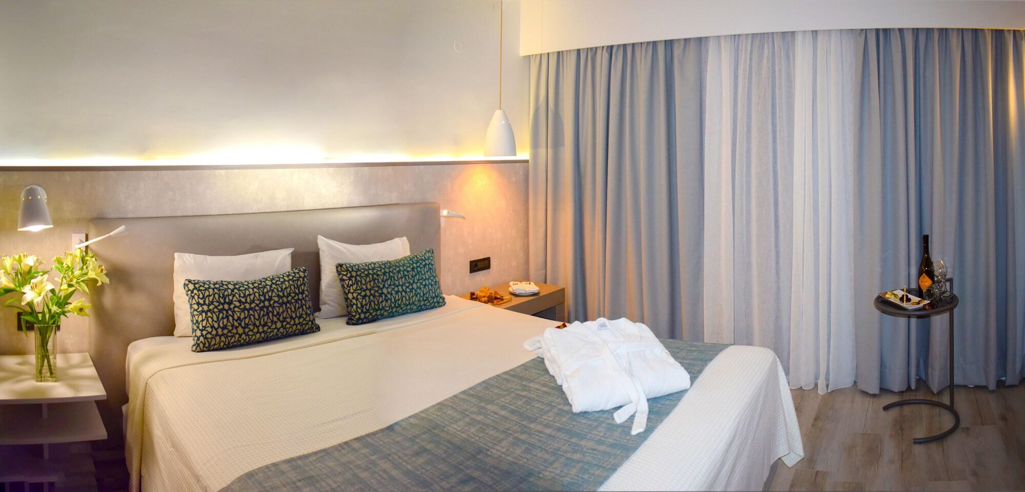 Minos Mare Hotel プラタネス エクステリア 写真